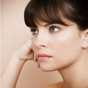 自体脂肪填充鼻唇沟