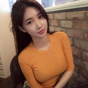 自体耳软骨隆鼻