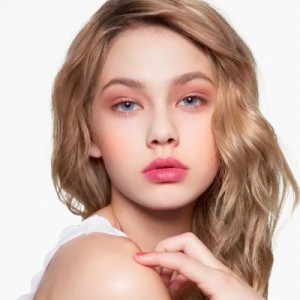 玻尿酸丰苹果肌