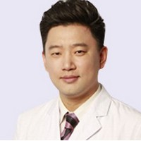 尤子龍