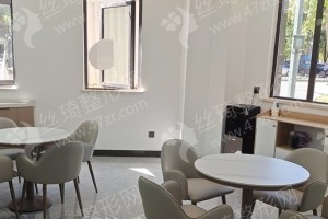 常州做美容冠机构排行榜美容冠恢复案例反馈_美容冠医生案例记录点评_医院实力盘点